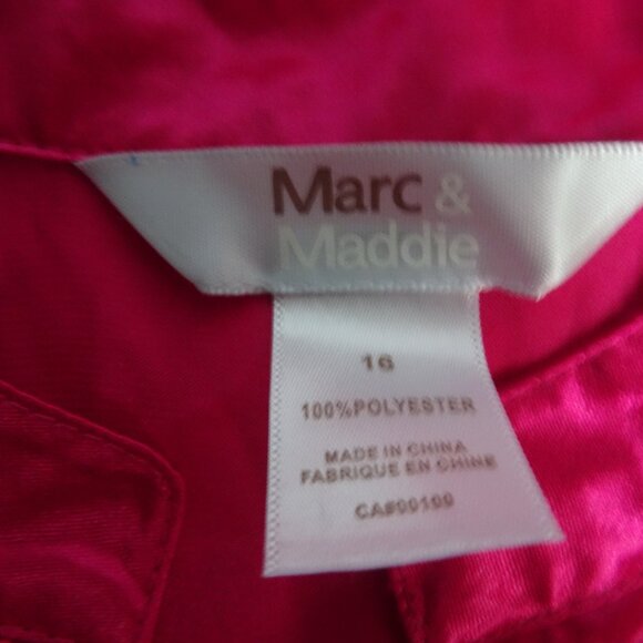 Womens size 16 Marc & Maddie pink button up top - Picture 2 of 4